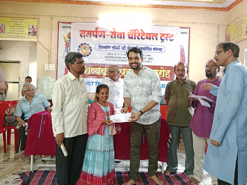 filter: 0; fileterIntensity: 0.0; filterMask: 0; captureOrientation: null;
brp_mask:0;
brp_del_th:null;
brp_del_sen:null;
delta:null;
module: photo;hw-remosaic: false;touch: (-1.0, -1.0);sceneMode: 128;cct_value: 0;AI_Scene: (-1, -1);aec_lux: 0.0;aec_lux_index: 0;HdrStatus: auto;albedo:  ;confidence:  ;motionLevel: 0;weatherinfo: null;temperature: 40;